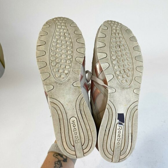 Reebok Womens Classic Nylon Slim Metallic Retro Sneaker Gray Pink 10 Low AQ9832 - Picture 7 of 10